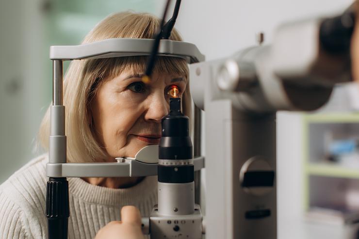 How Much Is an Eye Exam in Calgary? Costs and Coverage Explained