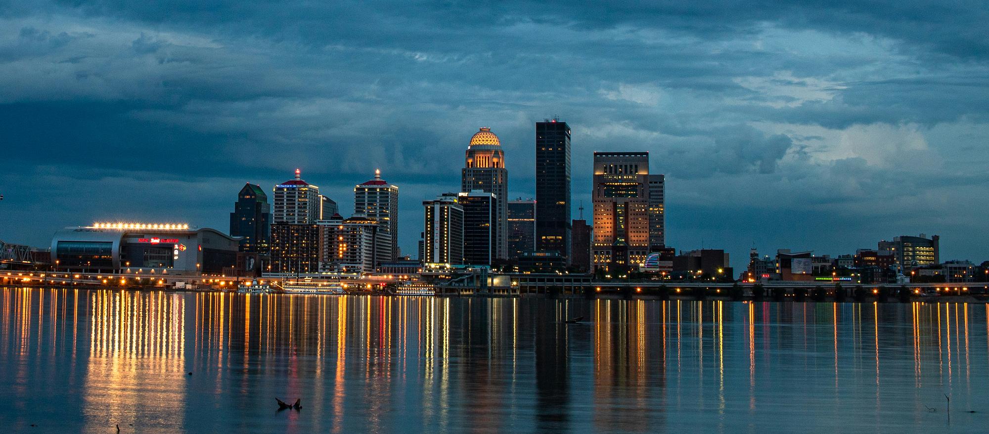Louisville, Kentucky skyline near the airports serving Churchill Downs and the Kentucky Derby